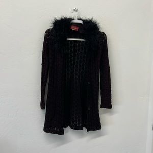 Women’s see thru cardigan with faux fur.